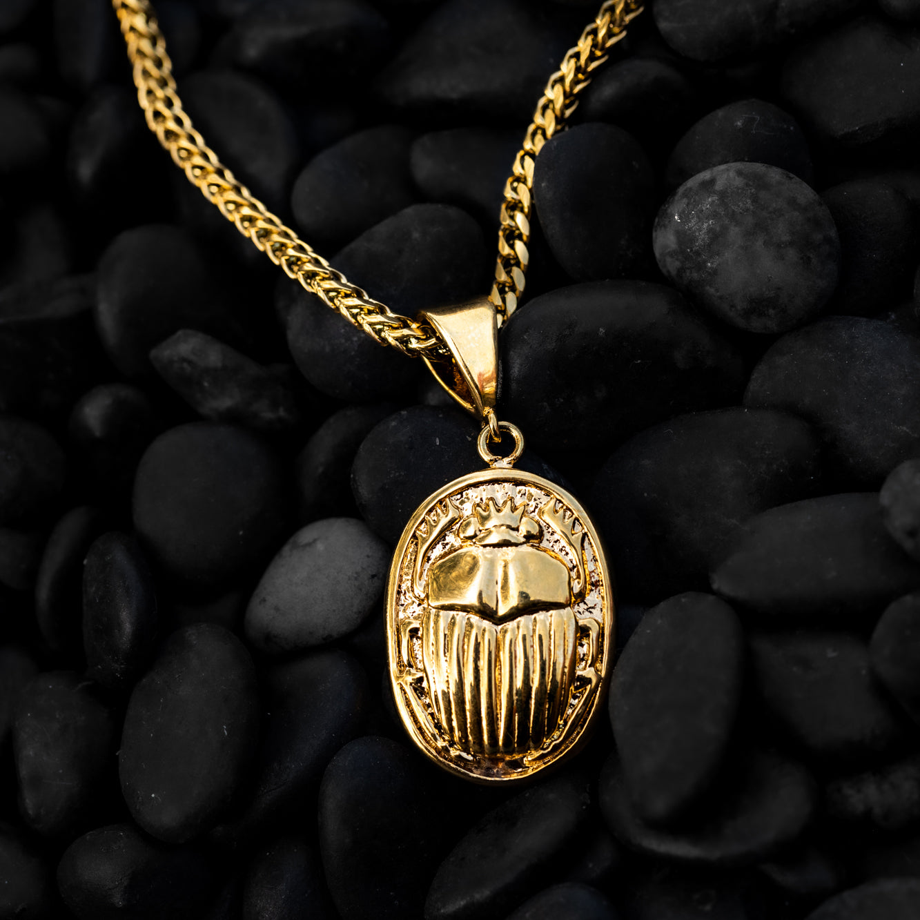 Time can't tarnish the allure of Egypt's ancient gold jewelry